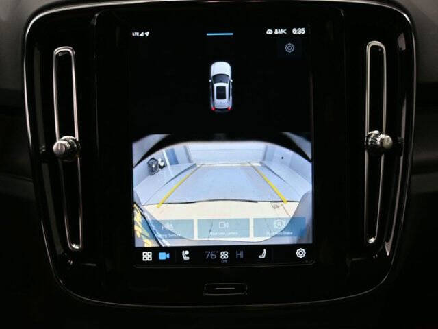 2025 Volvo EX40 Twin Core