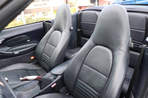 2003 Porsche 911 Carrera 4