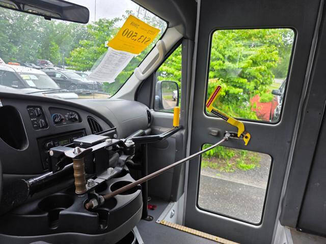 2008 Ford E-Series E-350 SD