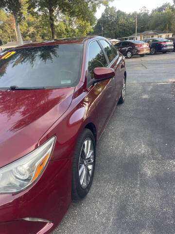 2017 Toyota Camry LE