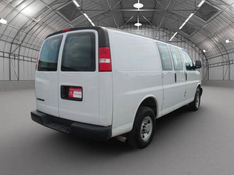 2020 Chevrolet Express 2500