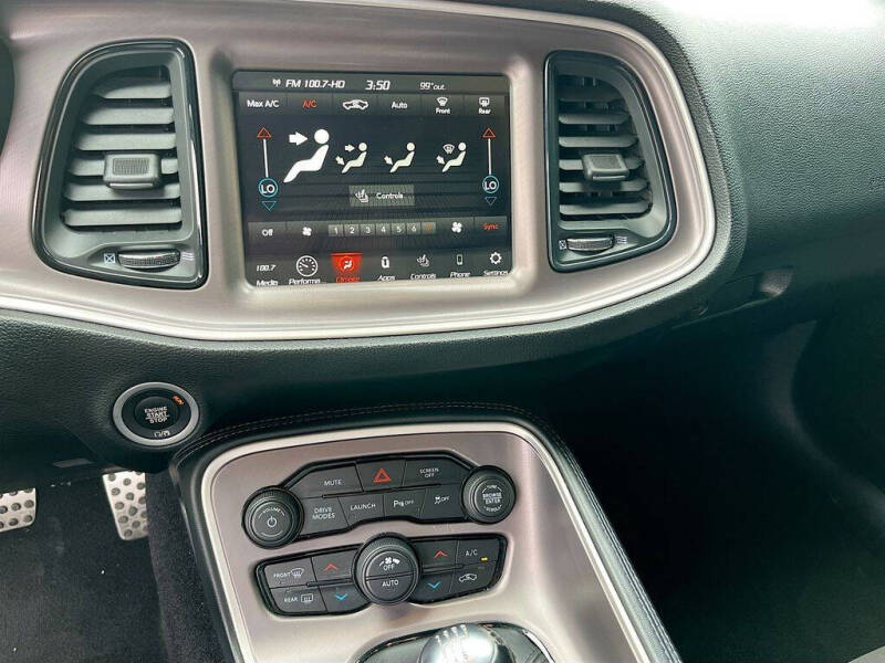 2022 Dodge Challenger