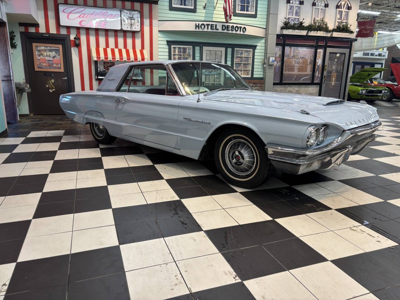 1964 Ford Thunderbird 14