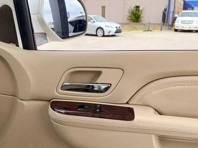 2010 Cadillac Escalade Premium