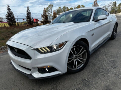 2015 Ford Mustang for sale at Gwinnett Luxury Motors in Buford GA