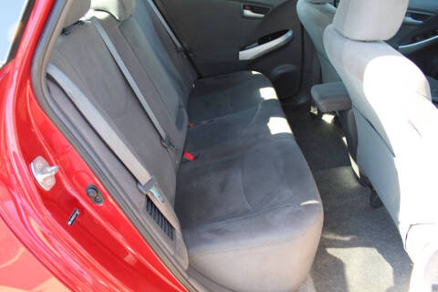 2010 Toyota Prius III