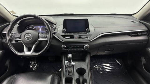 2021 Nissan Altima 2.5 SR