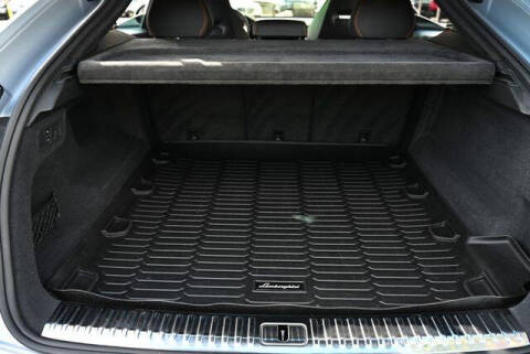 2023 Lamborghini Urus S