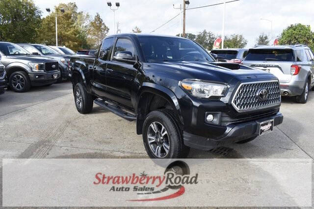 2018 Toyota Tacoma for sale at Strawberry Road Auto Sales in Pasadena TX