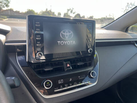 2020 Toyota Corolla LE