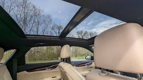 2018 Cadillac XT5 Premium Luxury