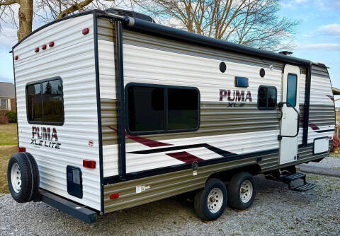 2019 Palomino Puma XLE Lite