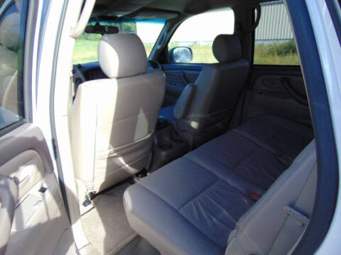 2005 Toyota Sequoia SR5