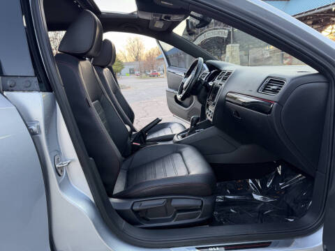 2016 Volkswagen Jetta 2.0T GLI SEL