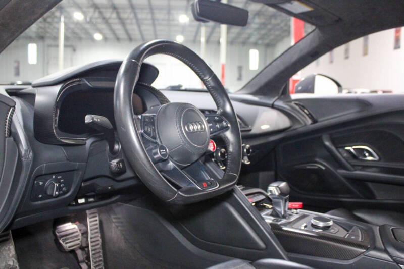 2017 Audi R8 5.2 quattro V10