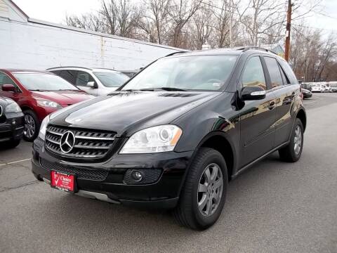 2007 Mercedes-Benz M-Class for sale at 1st Choice Auto Sales in Fairfax VA