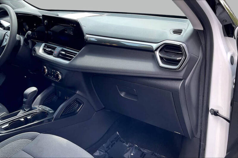 2025 Chevrolet TrailBlazer LS