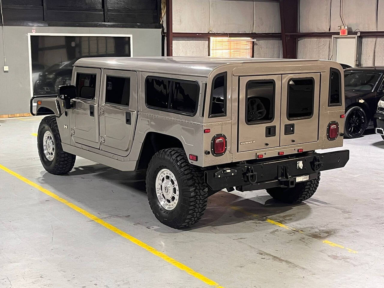 2003 HUMMER H1 for sale at Carnival Car Company in Victoria, TX