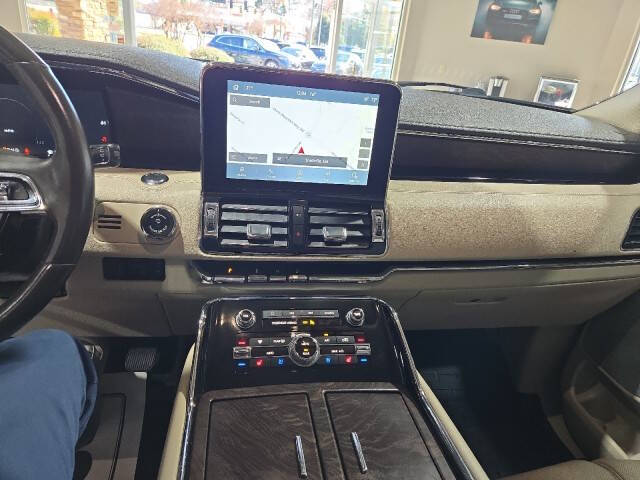 2021 Lincoln Navigator L Reserve