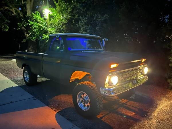 1965 Chevrolet C/K 20 Series