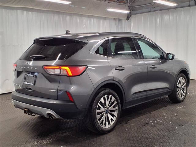 2021 Ford Escape Titanium