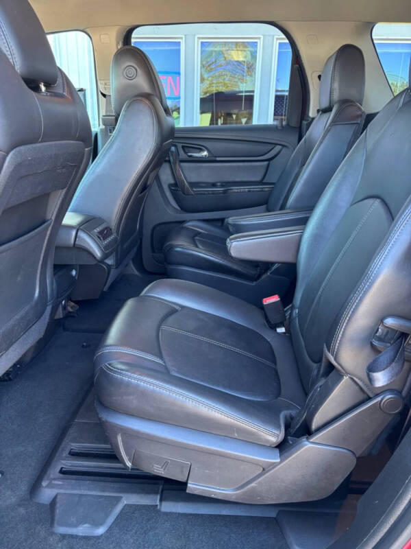 2017 GMC Acadia Limited