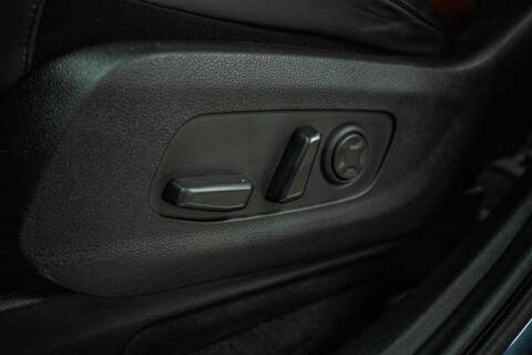 2023 Kia Carnival SX