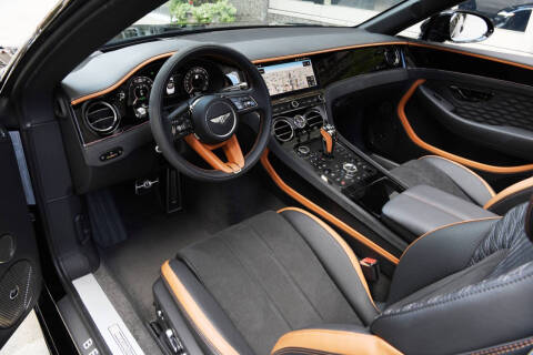 2025 Bentley Continental