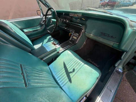 1965 Ford Thunderbird