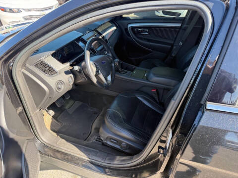 2015 Ford Taurus SEL