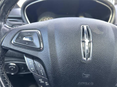 2017 Lincoln MKC Reserve