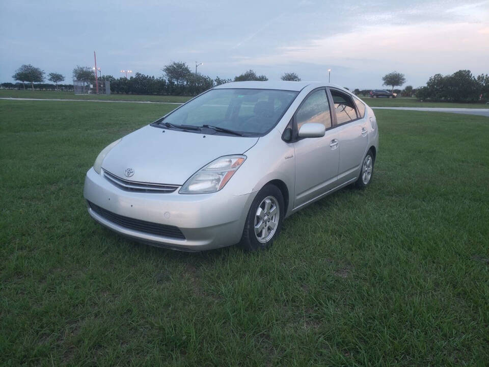 2007 Toyota Prius for sale at We Buy & Sell Cars Inc in Orlando, FL