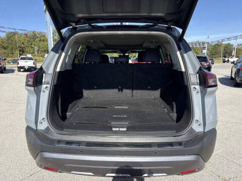 2022 Nissan Rogue SL