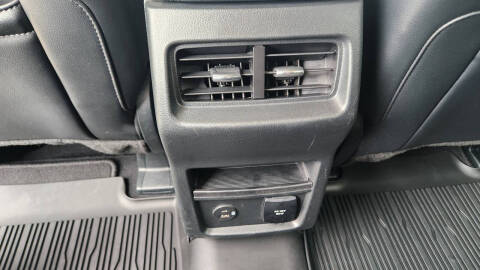 2022 Ford Edge