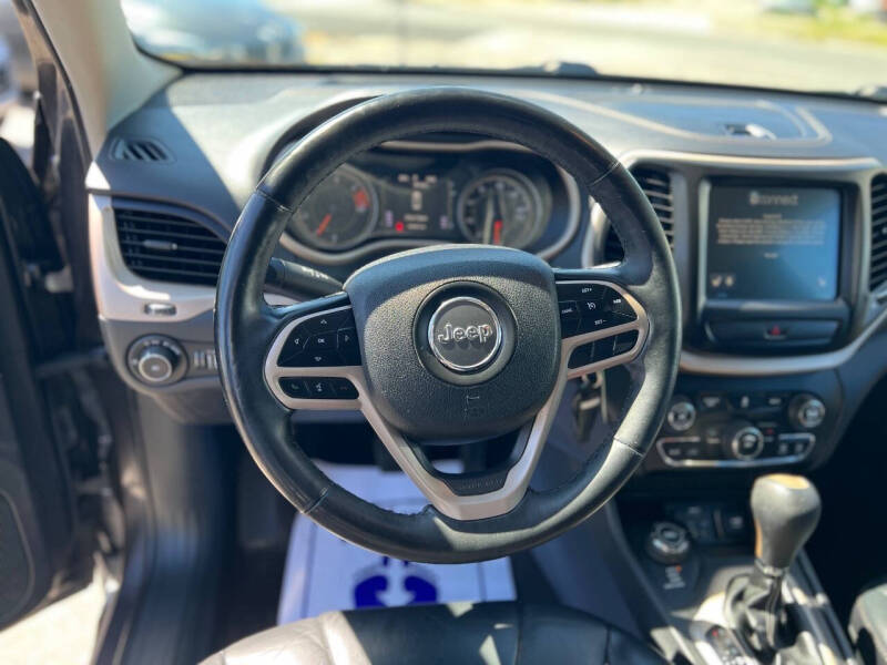 2017 Jeep Cherokee Latitude