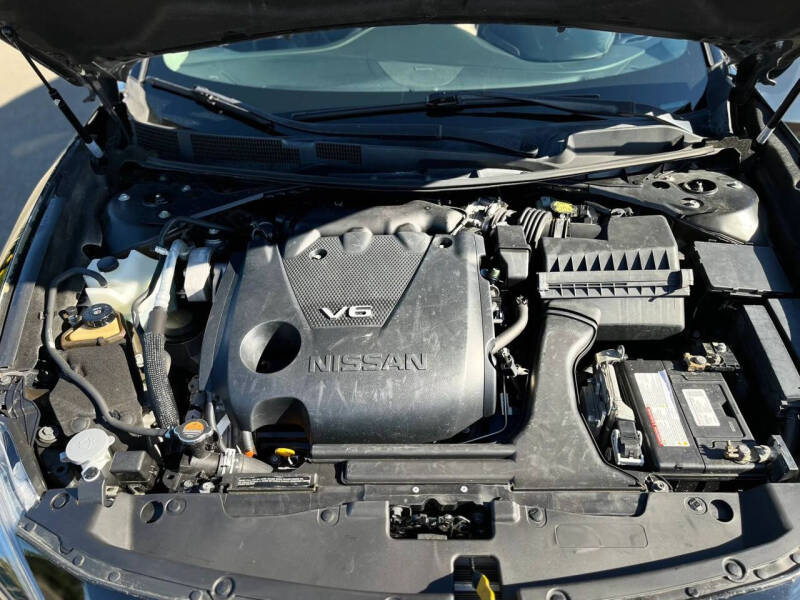 2016 Nissan Maxima Platinum