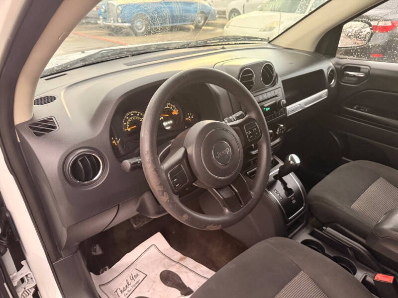 2016 Jeep Compass Sport