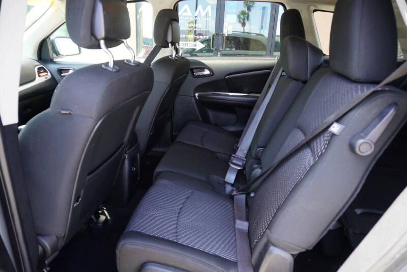 2020 Dodge Journey SE Value