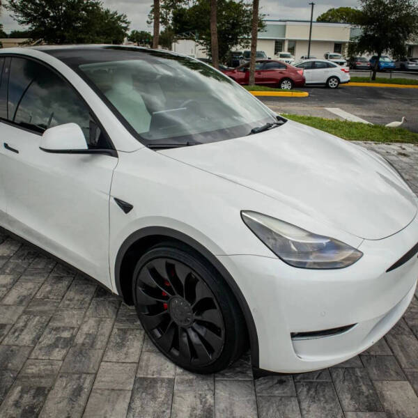 2022 Tesla Model Y Performance