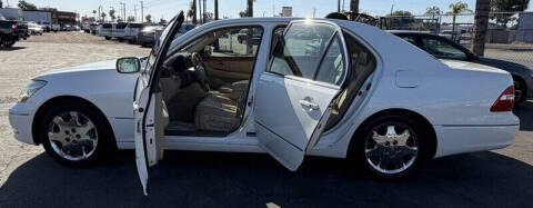 2004 Lexus LS 430