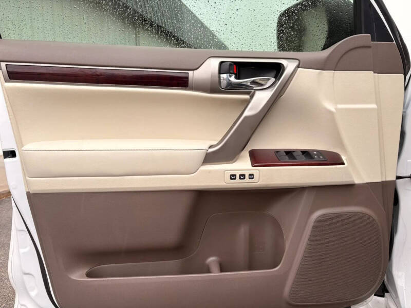 2017 Lexus GX 460