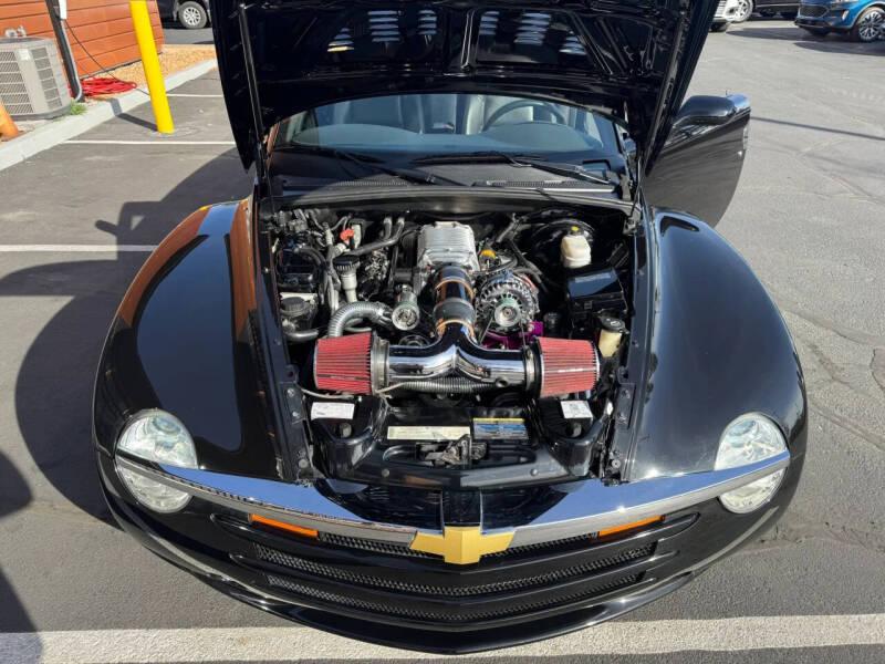 2004 Chevrolet SSR LS