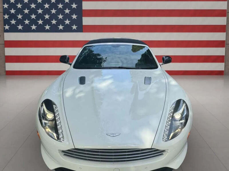 2015 Aston Martin DB9