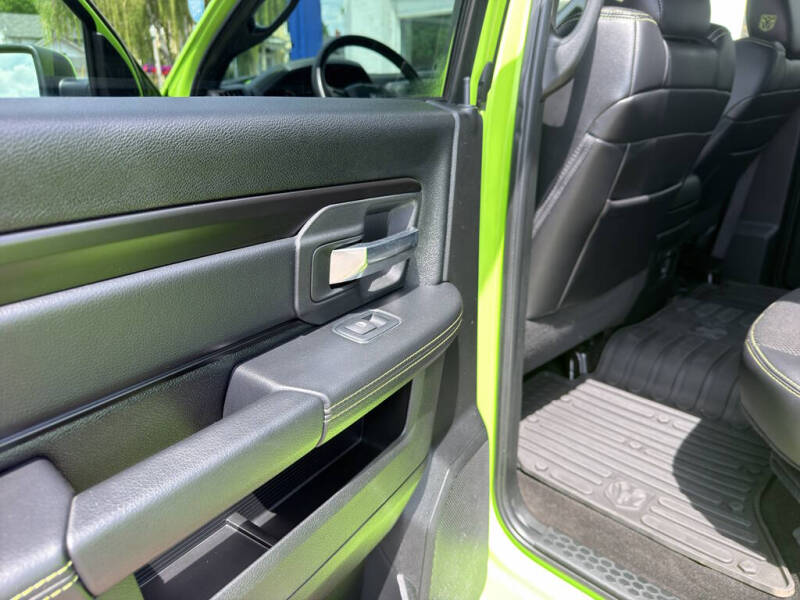 2017 RAM 1500 Sport