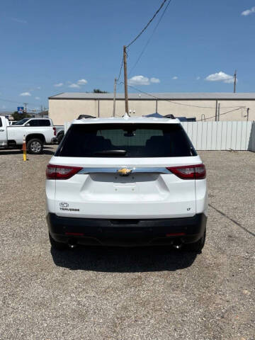 2021 Chevrolet Traverse LT Leather