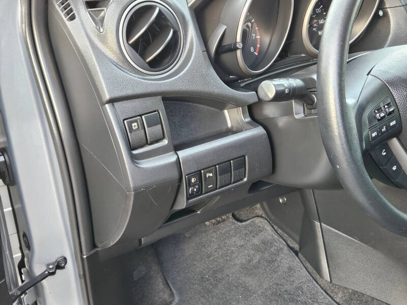 2013 Mazda MAZDA5 Grand Touring