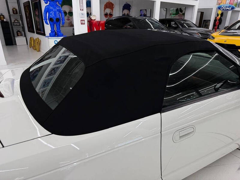 2002 Ford Thunderbird Deluxe