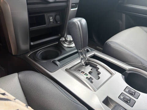 2017 Toyota 4Runner SR5