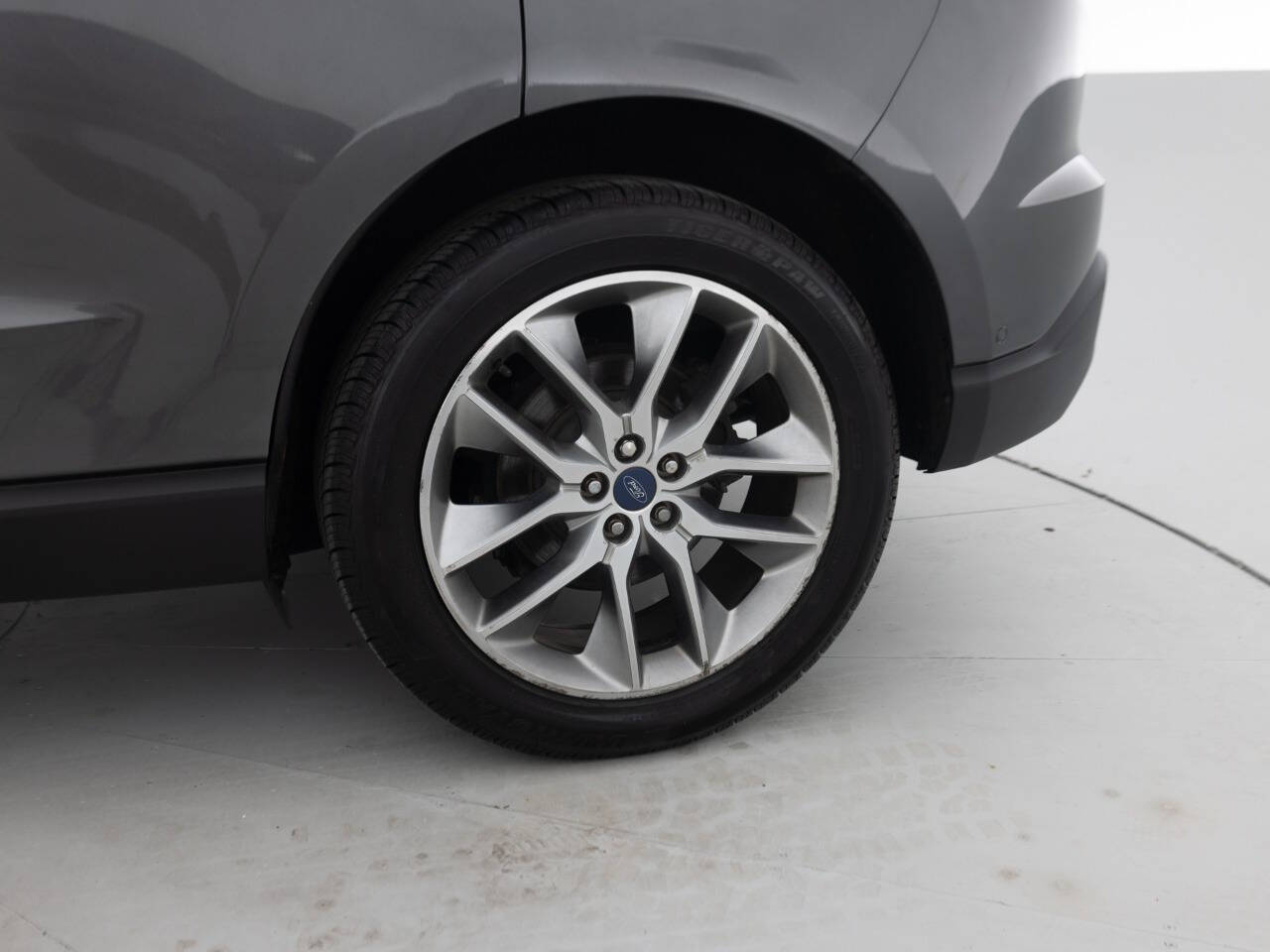 Used Car 2015 Ford Edge  Titanium Awd 4dr Crossover For Sale Under $12,000 In Coal City, Illinois