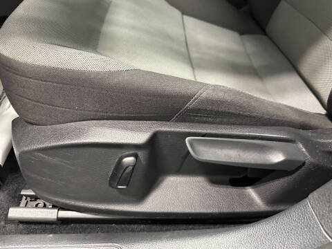 2016 Volkswagen e-Golf SE